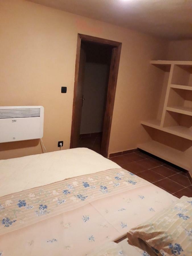 Apartments Lanmari Risan Exterior foto
